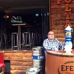Vandrarhem Sultan & *