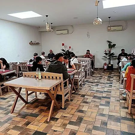 Sultan & Hostel *