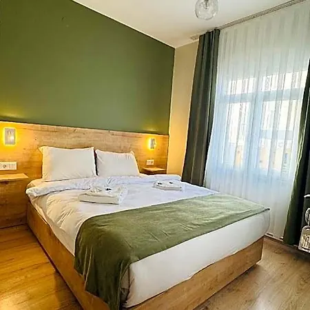Hostel Sultan &
